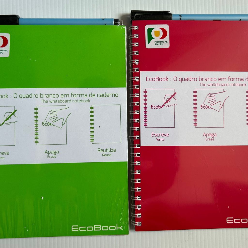 O quadro branco em forma de caderno A5 mais caneta-EcoBook