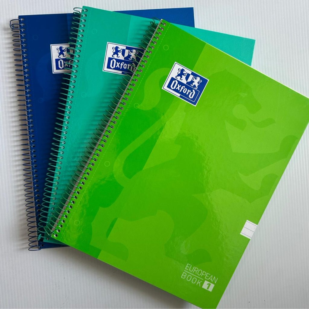 Caderno Espiral Capa Dura A4 80 Folhas Pautado