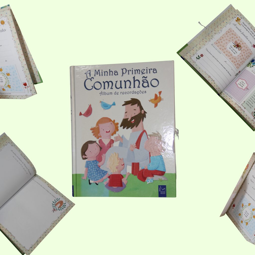 Álbum de Recordações da Primeira Comunhão